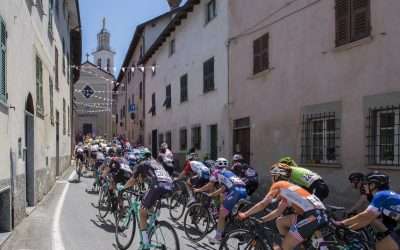 OVADA PEDALA CON IL GIRO DONNE